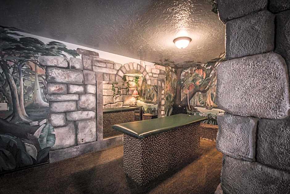 The Anniversary Inn - Logan