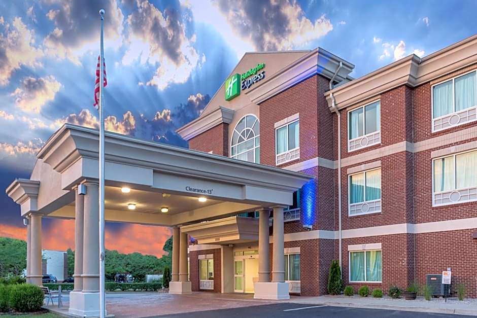 Holiday Inn Express Hotel & Suites Frankfort By IHG