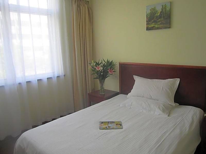 GreenTree Inn Jiangsu Nantong Tongzhou Bus Station Express Hotel