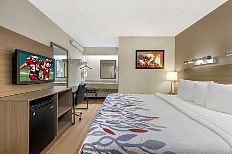 Deluxe King Room Smoke Free