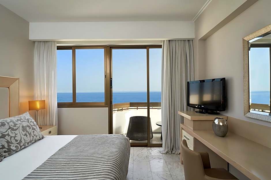 Atlantica Oasis Hotel