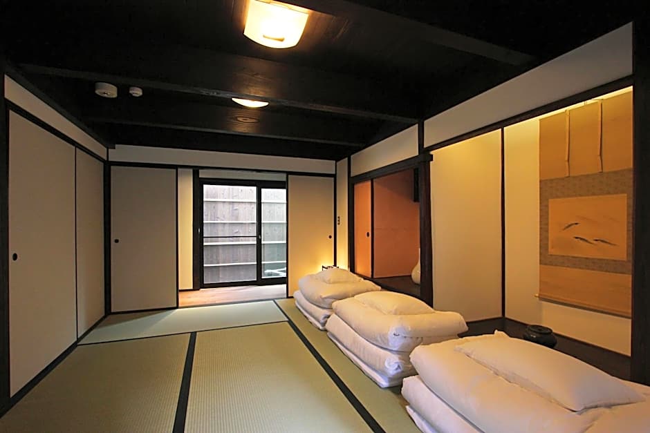 Momohana an Machiya House