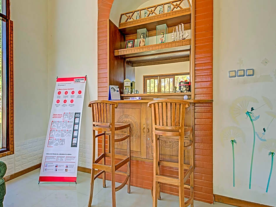 Hotel O Villa Inn App Trawas Bintaro Syariah