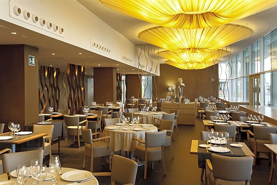 Atenea Port Barcelona Mataro