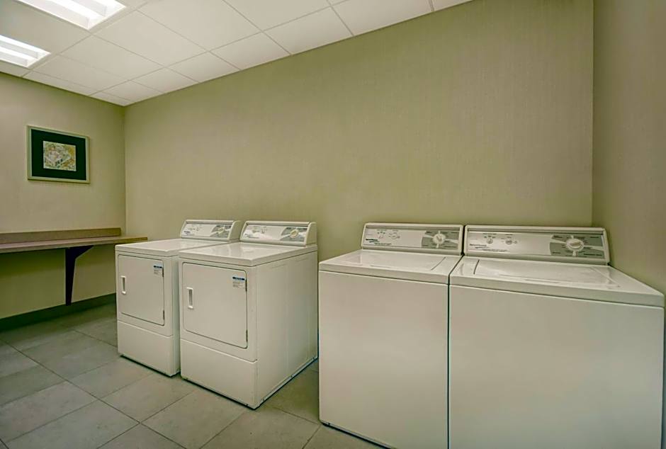 Hampton Inn By Hilton And Suites Robbinsville