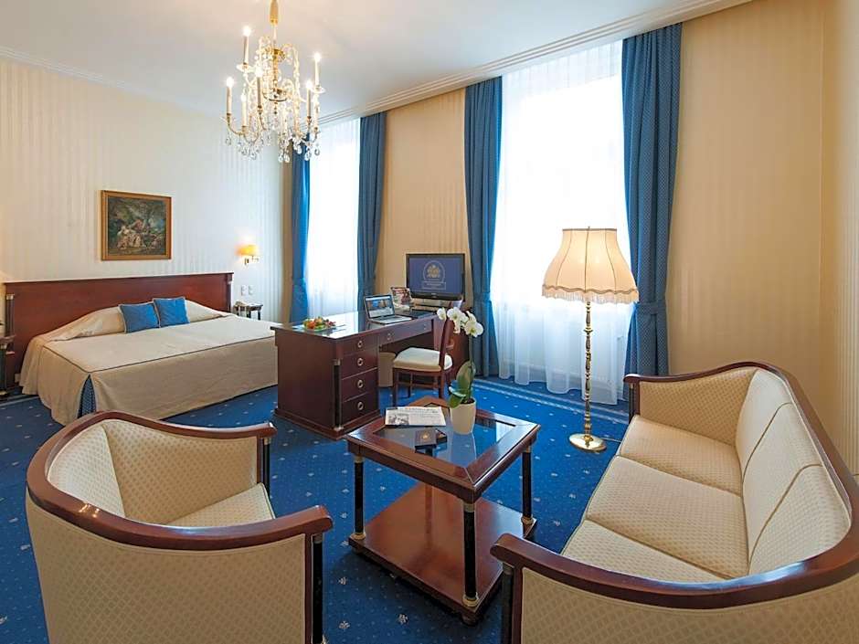 Hotel Ambassador