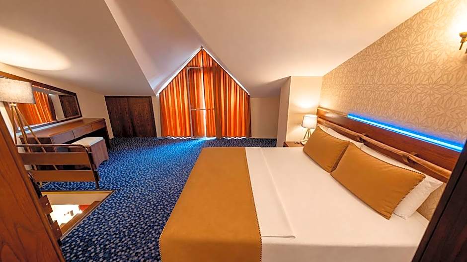 Lycus River Thermal Hotel