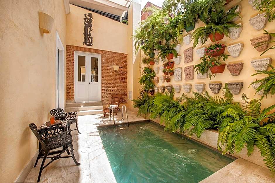 Casas del XVI Boutique Hotel