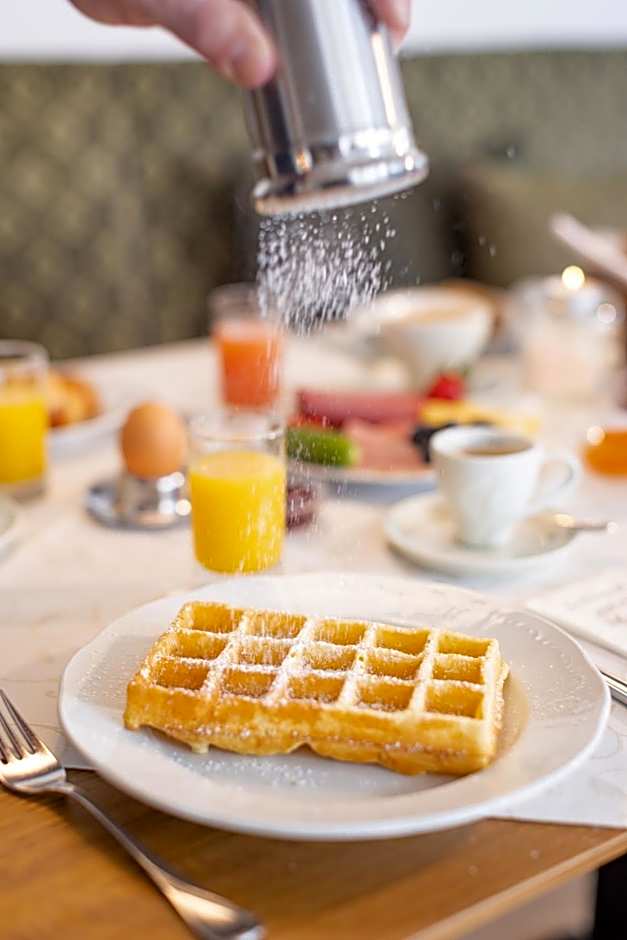 Klawunn Hotel & Apartement