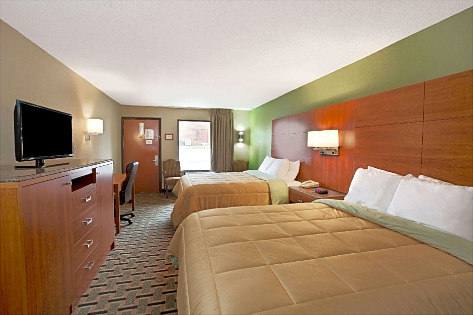 Days Inn by Wyndham Conover-Hickory