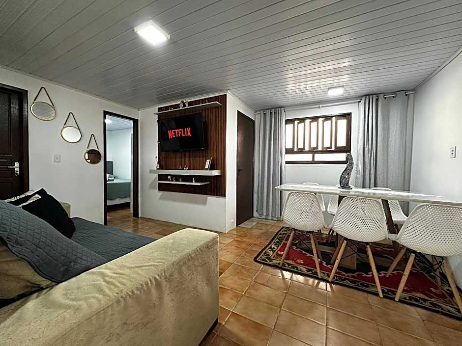 BS01- Casa com Piscina Aquecida e Churrasqueira