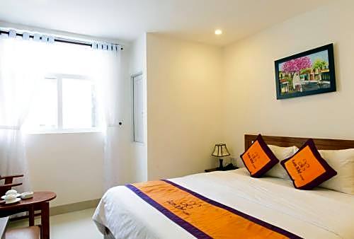 Twilight Beach Hotel