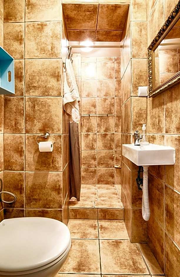 Old Town Kanonia Hostel & Apartments