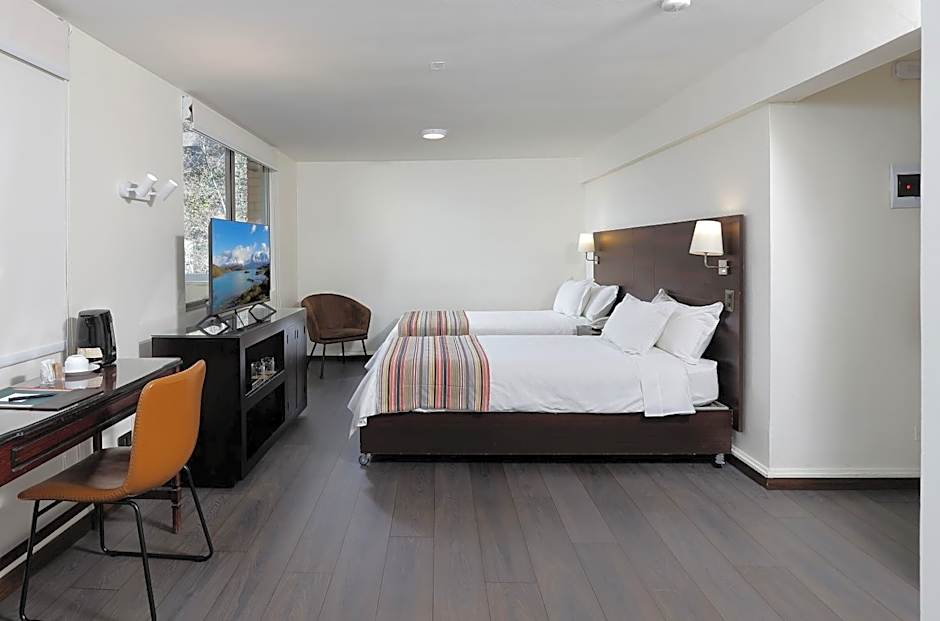 MR Express (ex Hotel Neruda Express)