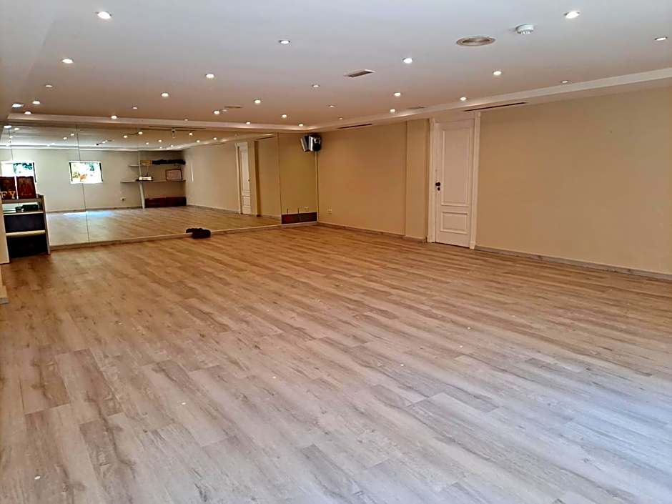 Aparthotel Monarque Sult