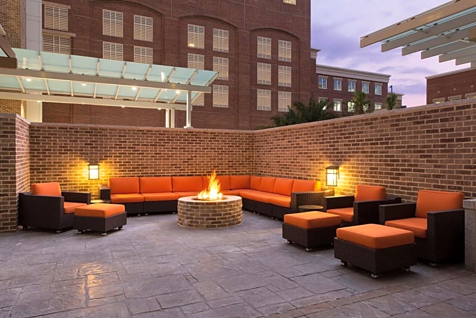 Hyatt House Charleston - Historic District