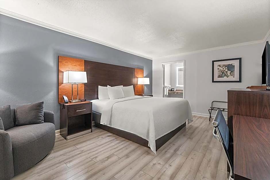Photo 1 of 38 of Quality Inn Forrest City I-40