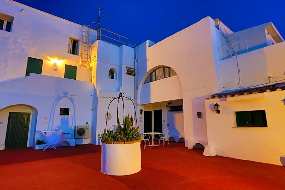 Hotel Torre Dei Borboni