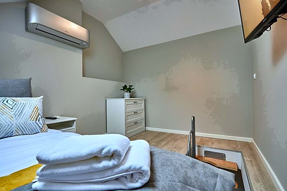 FLORIANSKA 32 by PI Apartments