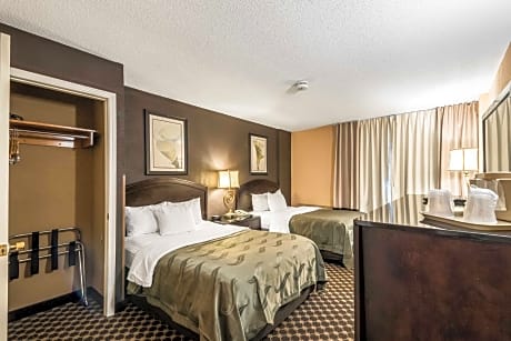 Double with 2 Double Beds - Non-Smoking