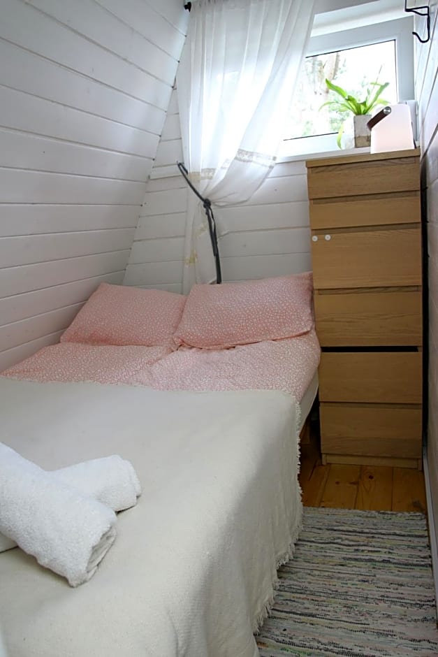 Grygielówka nad jeziorem - sauna & jacuzzi