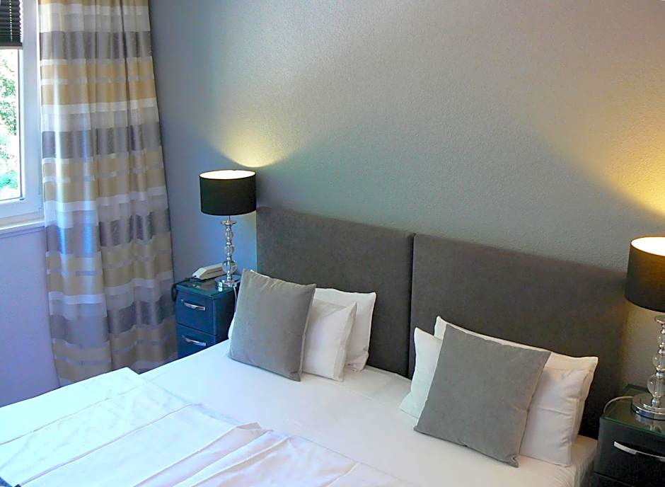 Waldhotel "Peter aufm Berge"