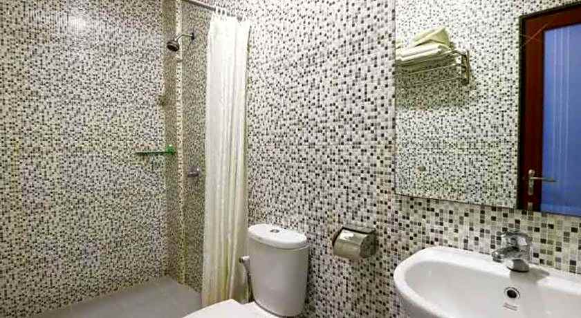 Blitz Hotel Tanjung Uncang