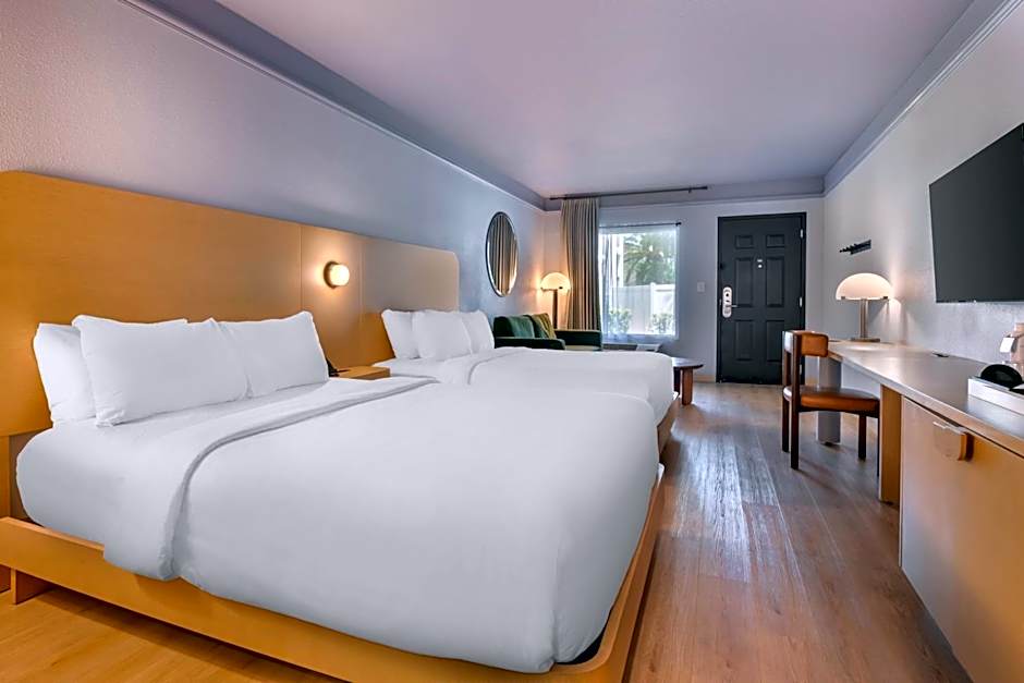 voco Kissimmee Orlando by IHG