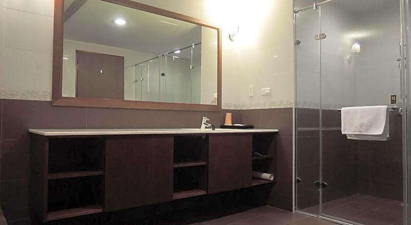 CHECK inn Taipei Neihu