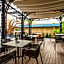 Public House Hotel