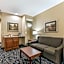Quality Inn & Suites Hendersonville - Flat Rock