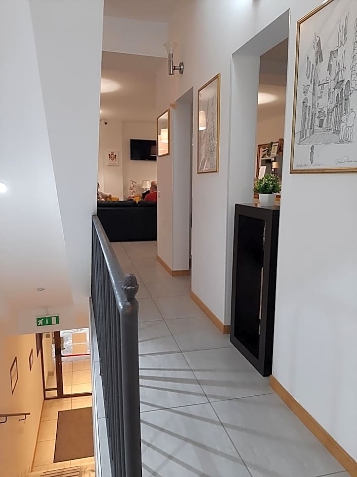 Buon Hotel Bologna Centro - Affittacamere - Self Check-In
