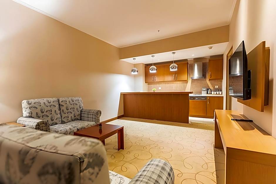 Dedeman Oskemen Tavros Hotel