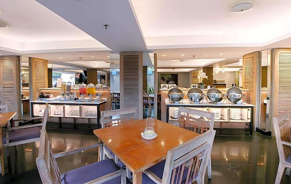 Kuta Beach Hotel