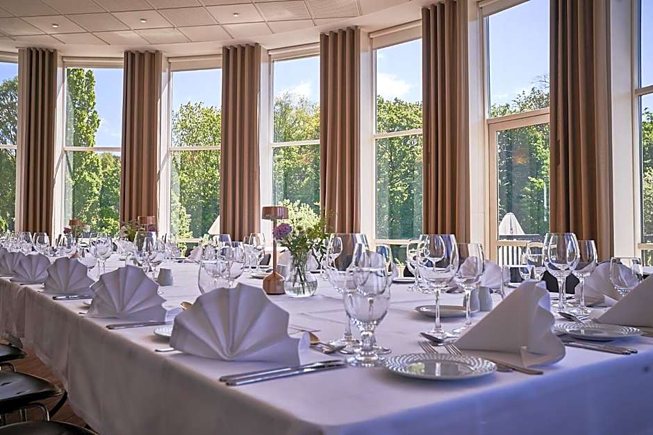 Vejlsøhus Hotel and Conference Center