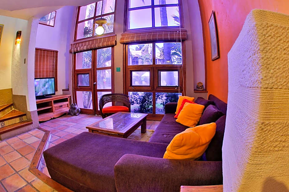 Villas El Rancho Green Resort