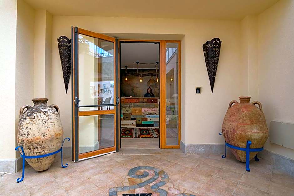 Timbuktu Hostel