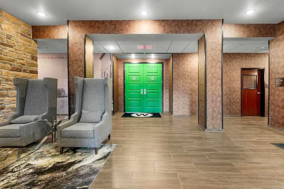 Cobblestone Hotel & Suites - Lynden