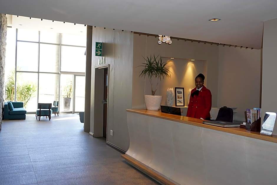 Chapmans Peak Beach Hotel