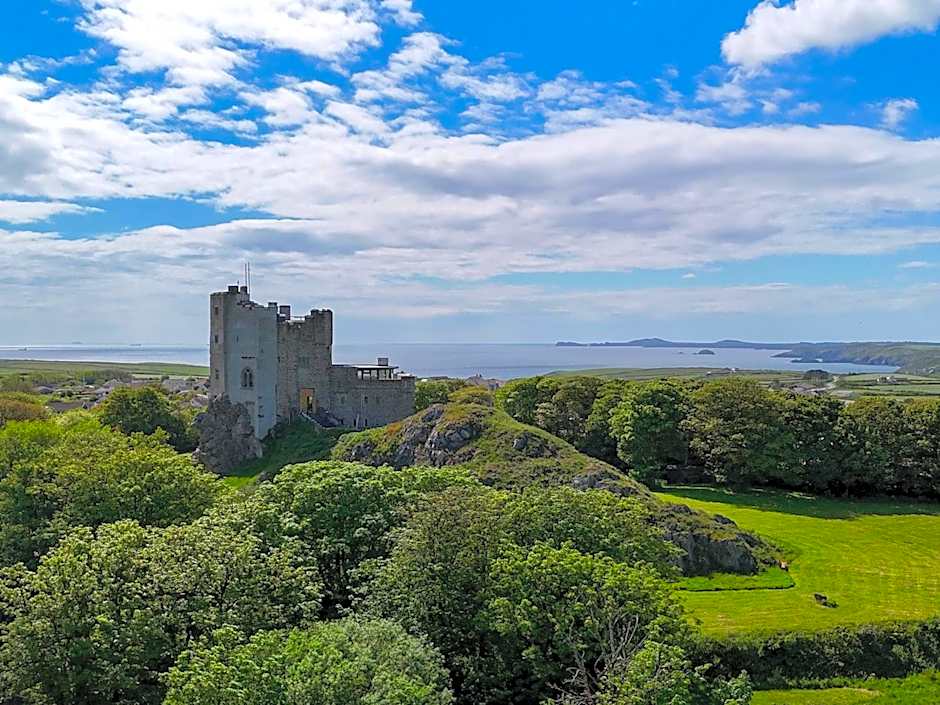 Roch Castle