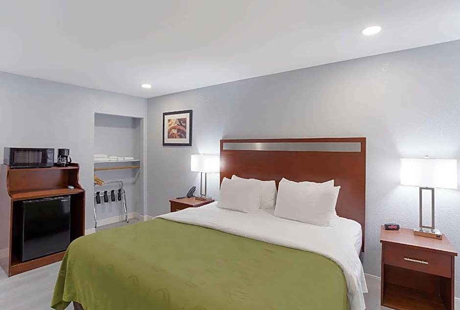 Quality Inn Redding near I-5