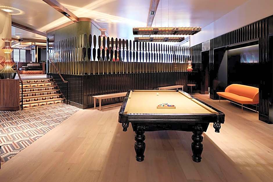 DoubleTree by Hilton Montreal