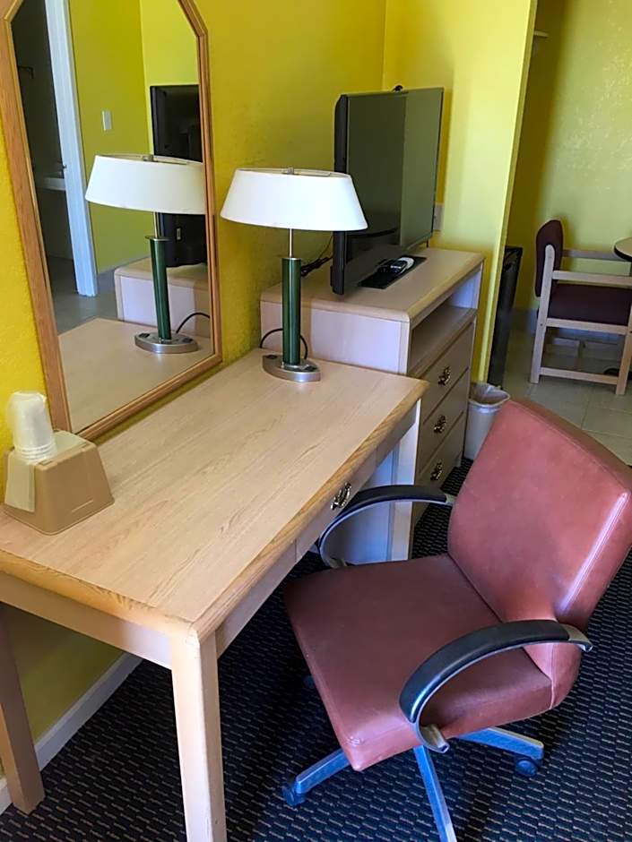 Blue Star Inn Odessa – Odessa, TX