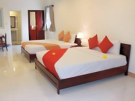 Quadruple Room (4 Adults)