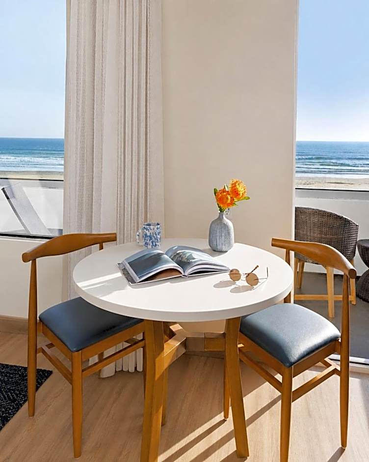 Sandcastle Hotel on the Beach