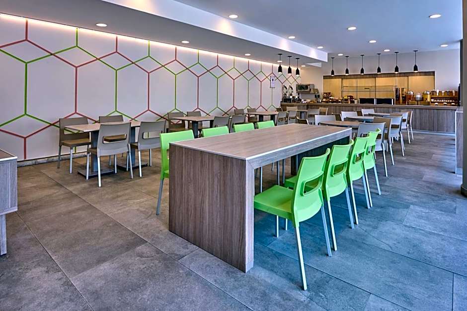 City Express by Marriott Ciudad de México Aeropuerto