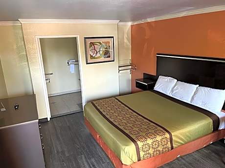 King Room - Disability Access