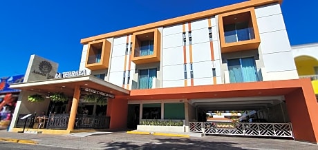 Hotel Azteca Inn