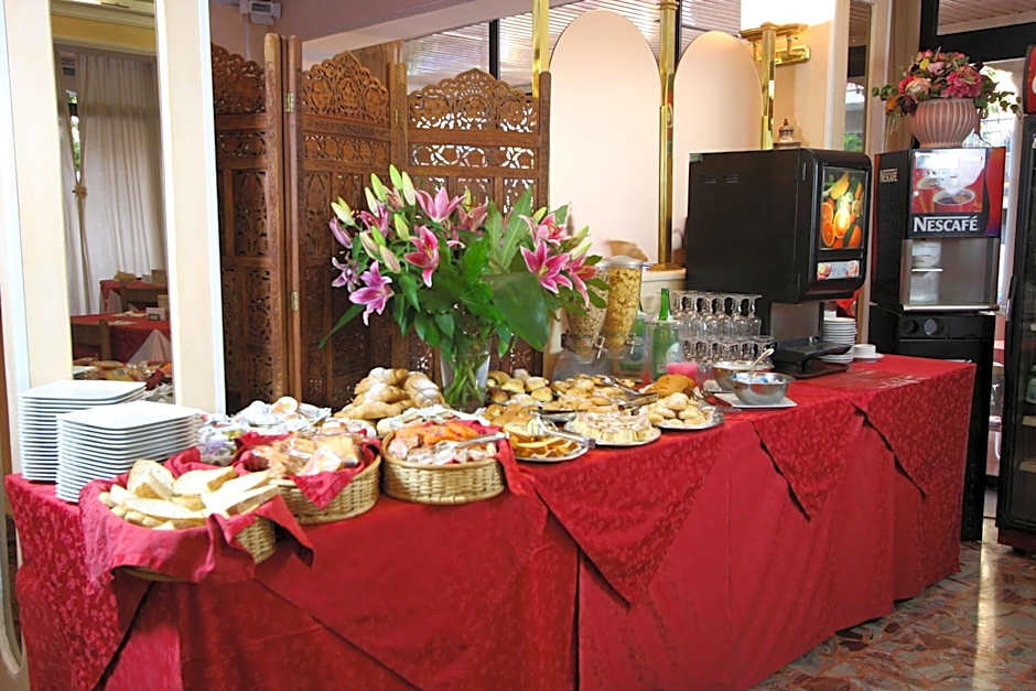Hotel Britannia Rimini Marina centro