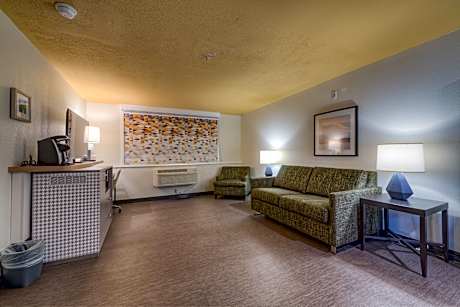 Suite Two Queen Beds